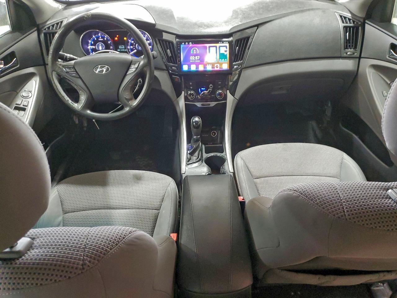 2011 HYUNDAI SONATA
