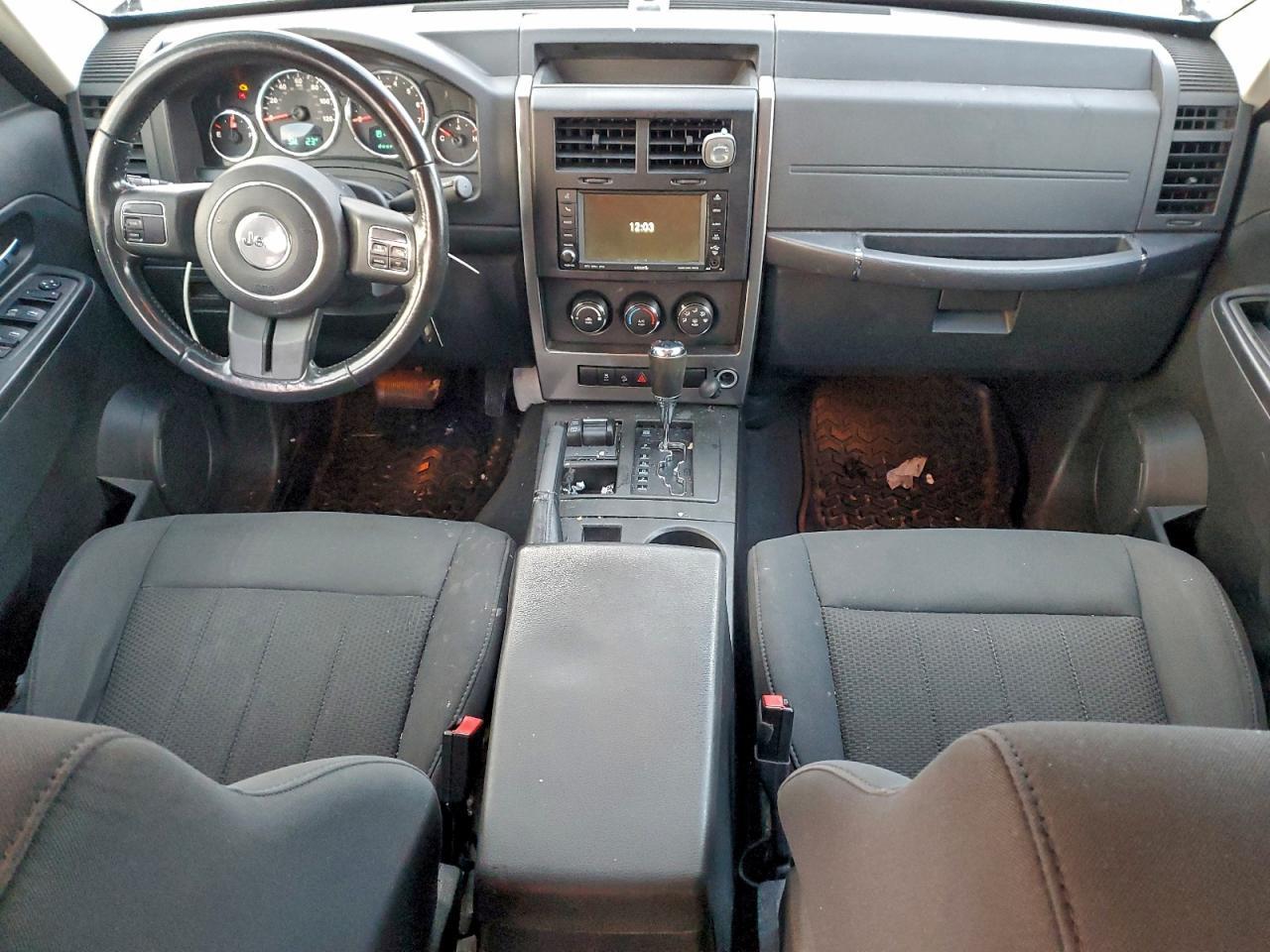 2011 JEEP Liberty