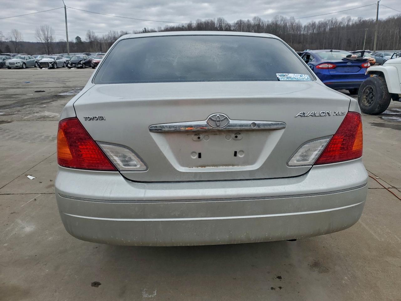 2000 TOYOTA Avalon