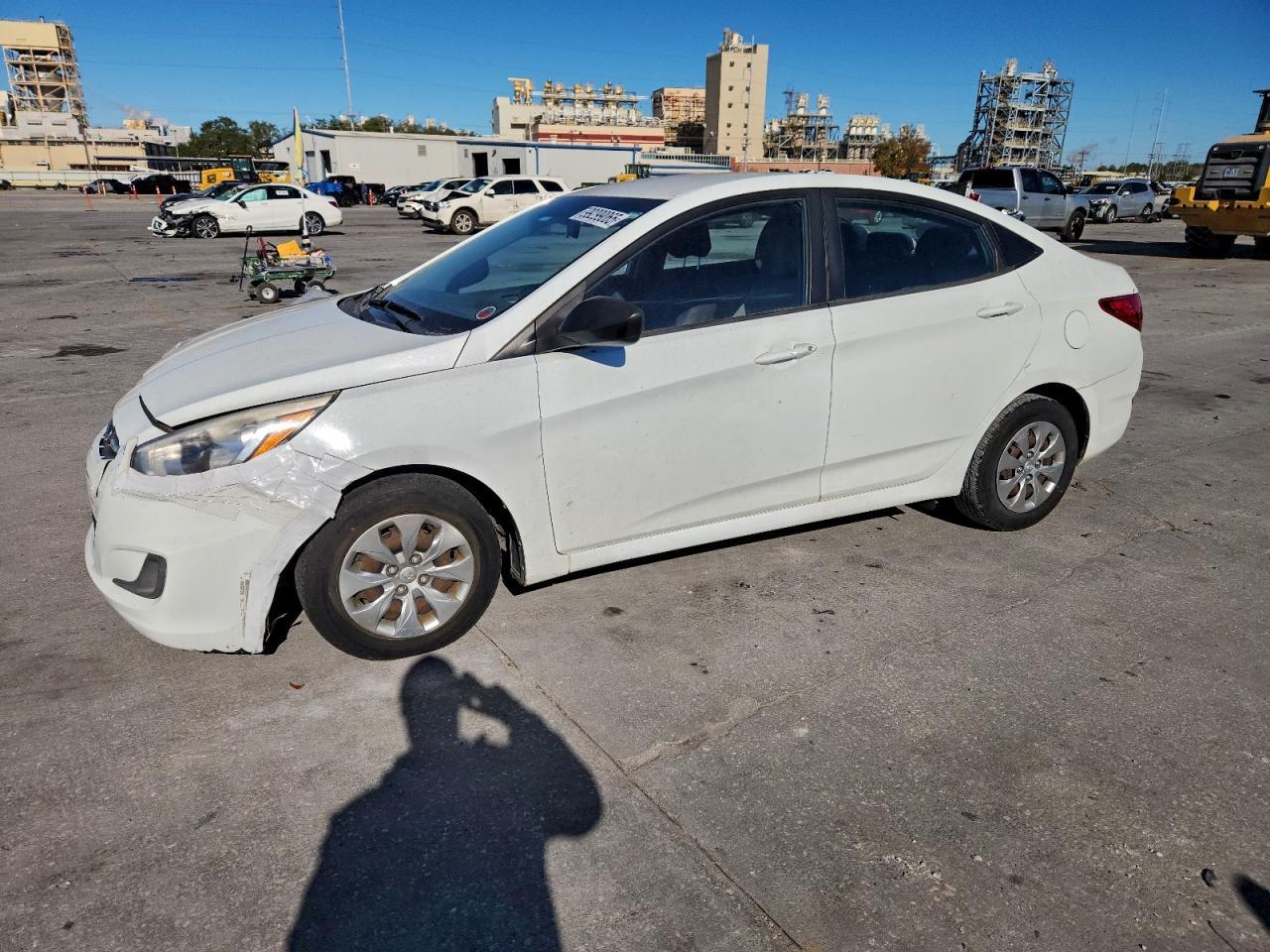 2015 HYUNDAI ACCENT