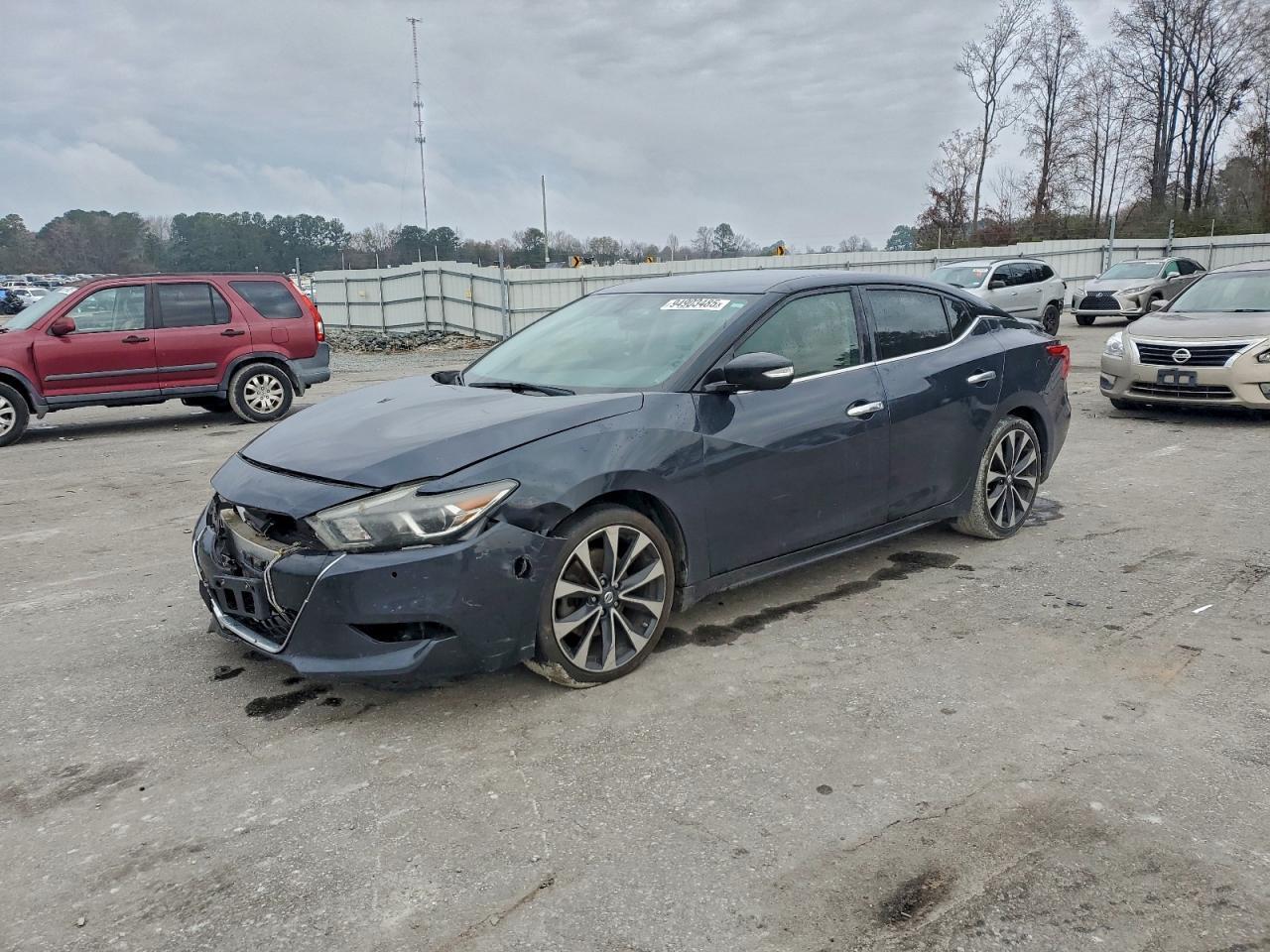 2016 NISSAN Maxima