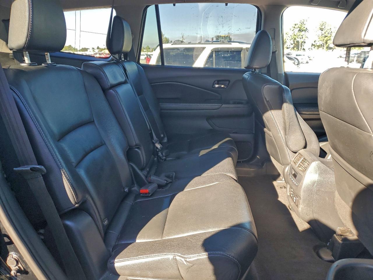 2017 HONDA PILOT