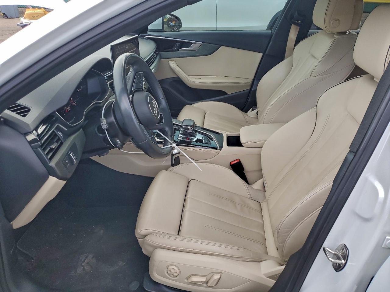 2022 AUDI A4