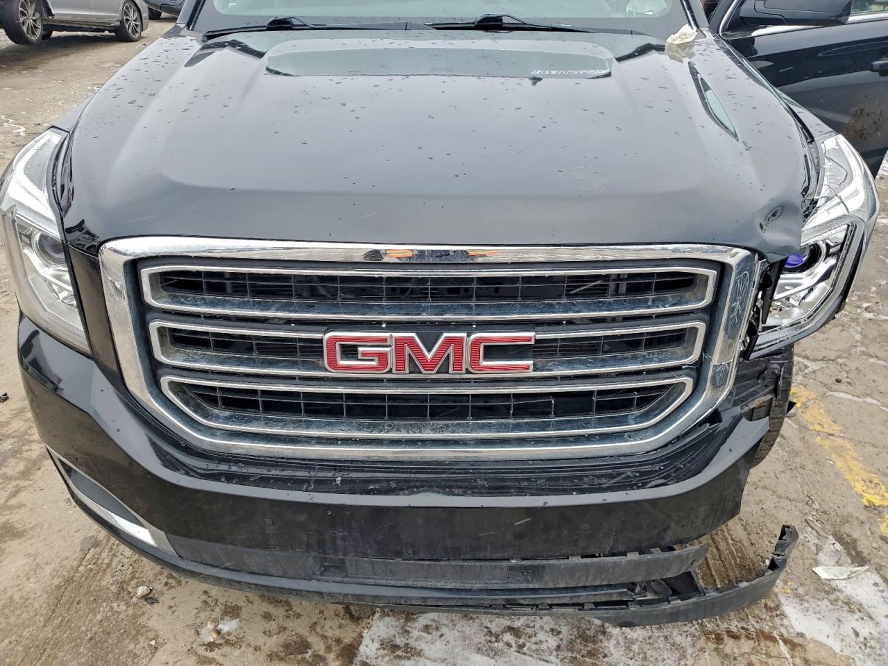 2016 GMC Yukon