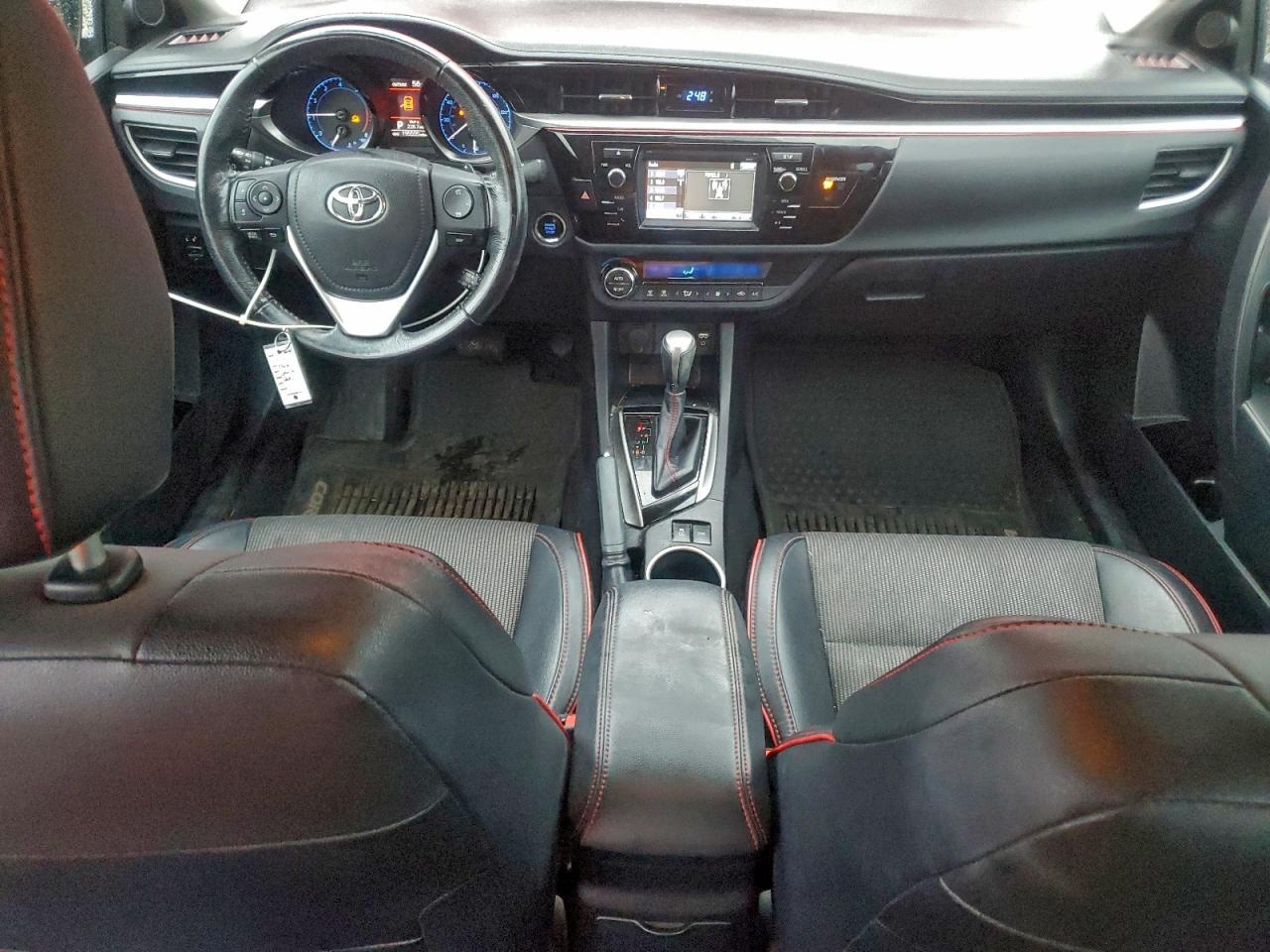 2016 TOYOTA COROLLA