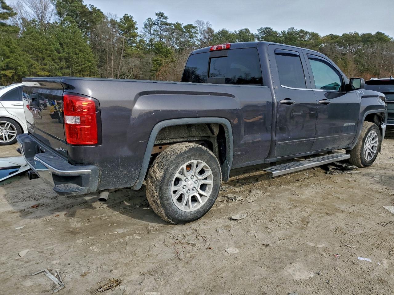 2015 GMC Sierra