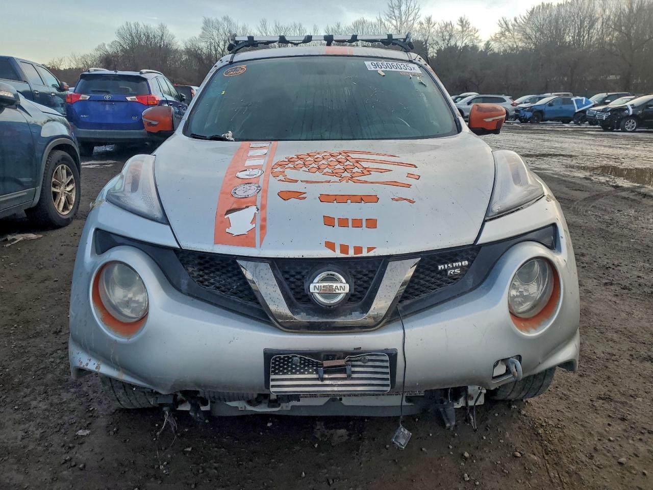 2015 NISSAN Juke