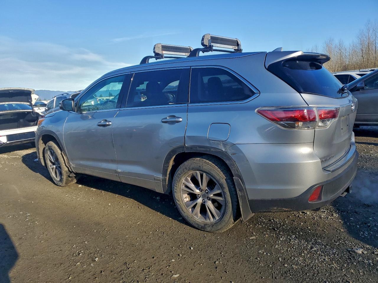 2014 TOYOTA HIGHLANDER