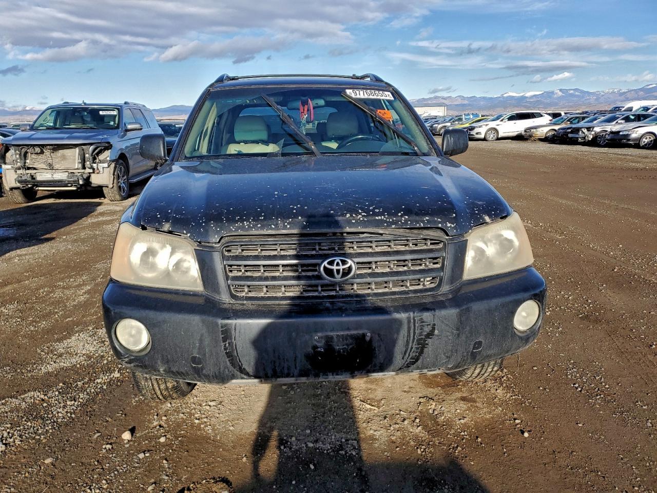 2002 TOYOTA HIGHLANDER