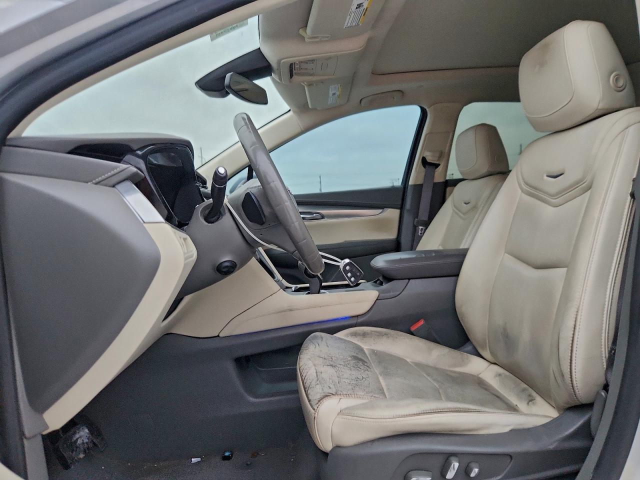 2018 CADILLAC XT5