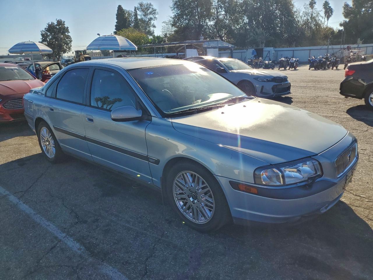 2000 VOLVO S80