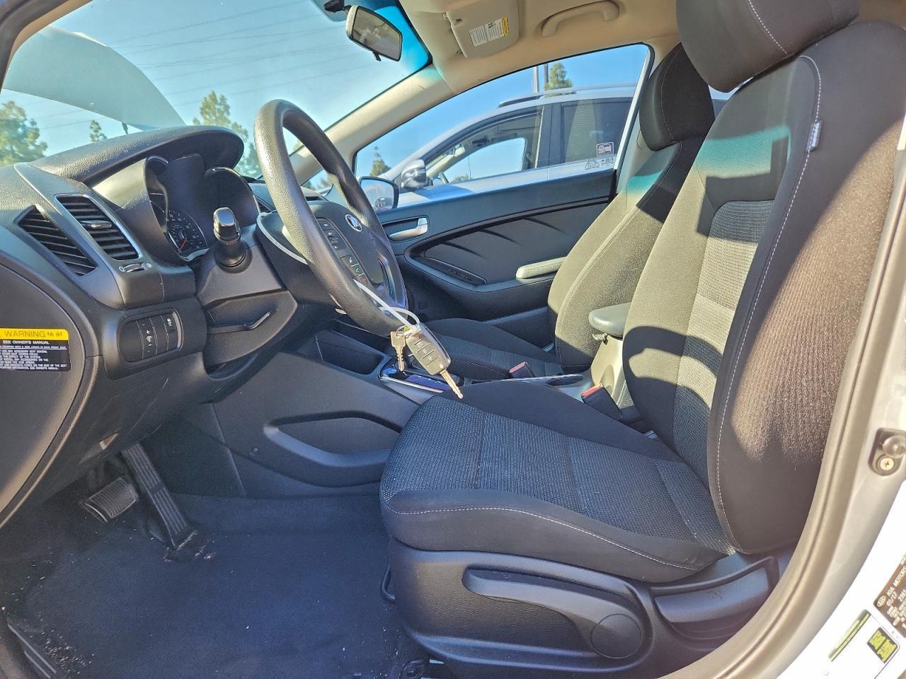 2017 KIA FORTE
