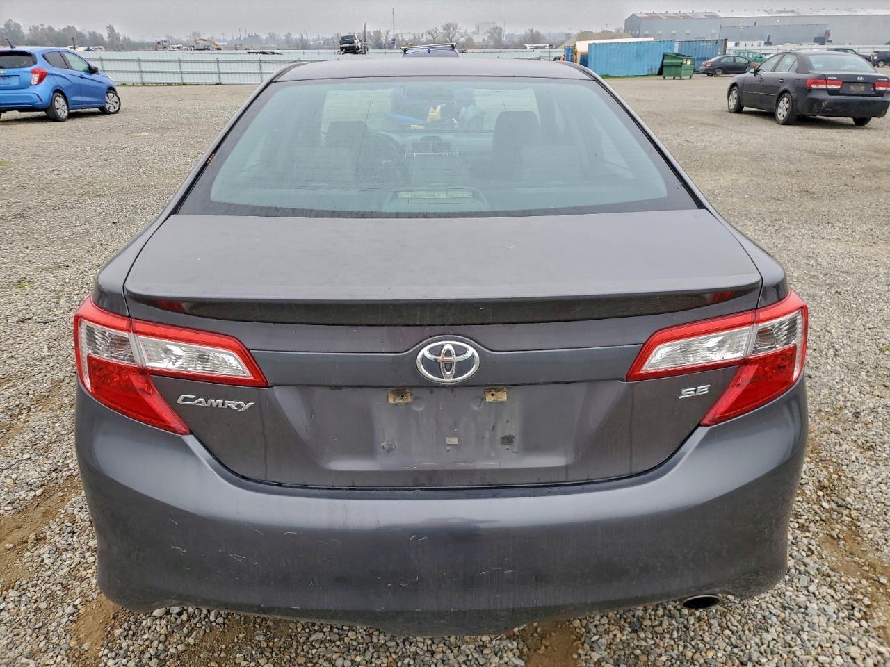 2014 TOYOTA CAMRY