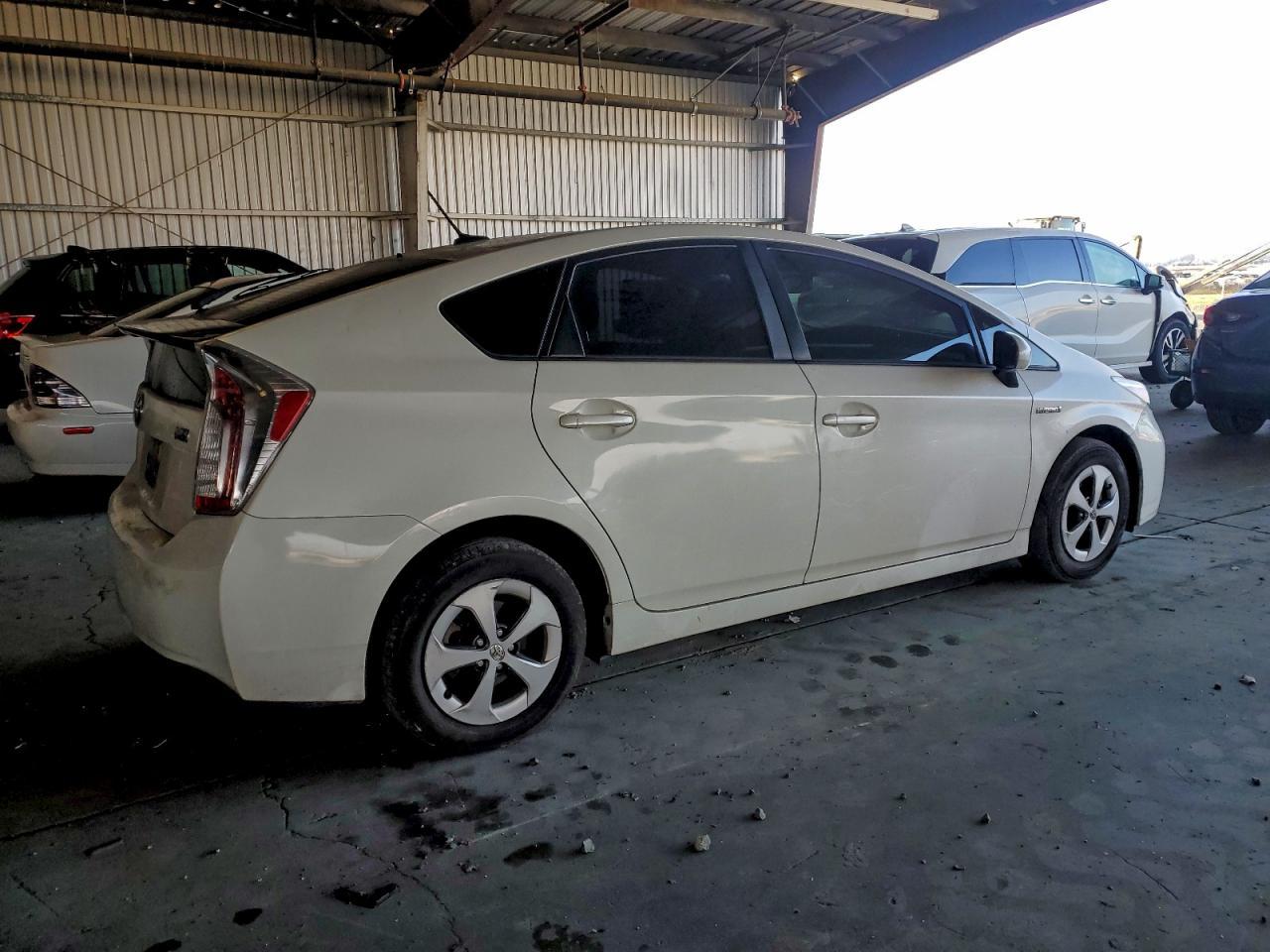 2013 TOYOTA PRIUS