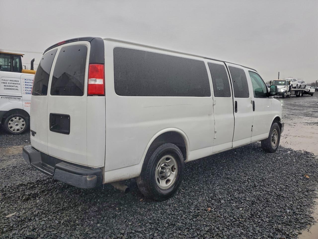 2018 CHEVROLET Express 3500