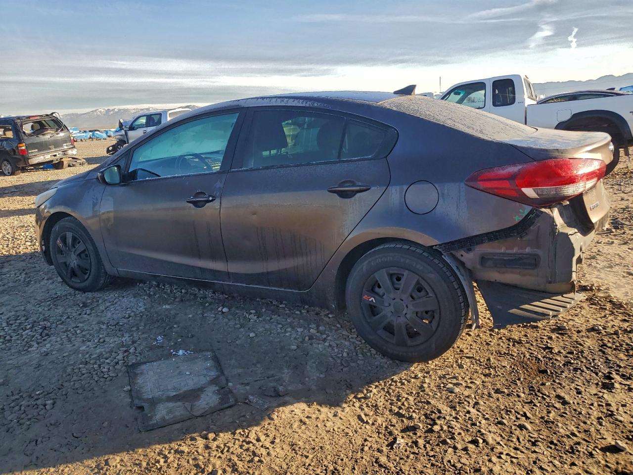 2017 KIA FORTE