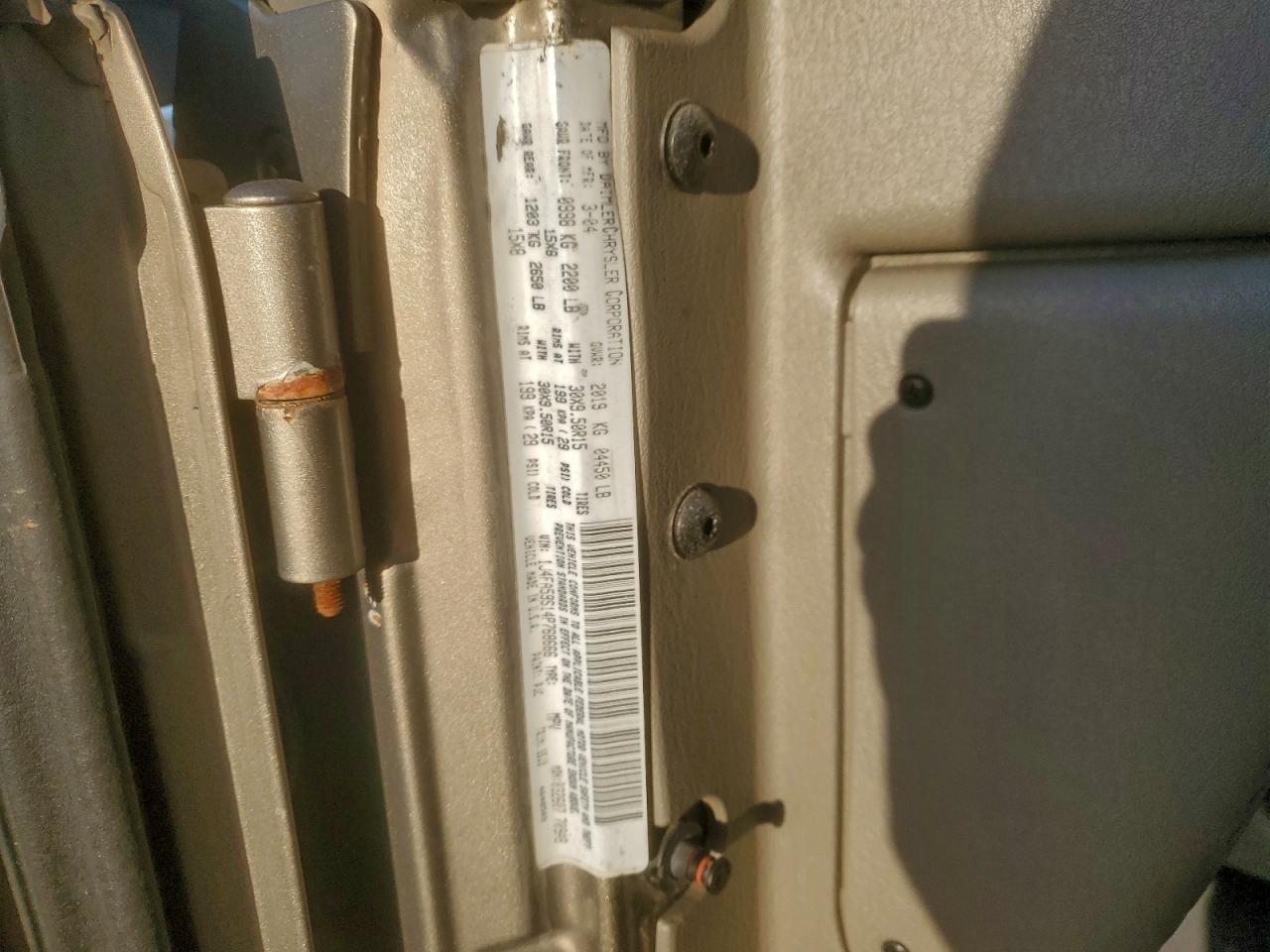 2004 JEEP WRANGLER