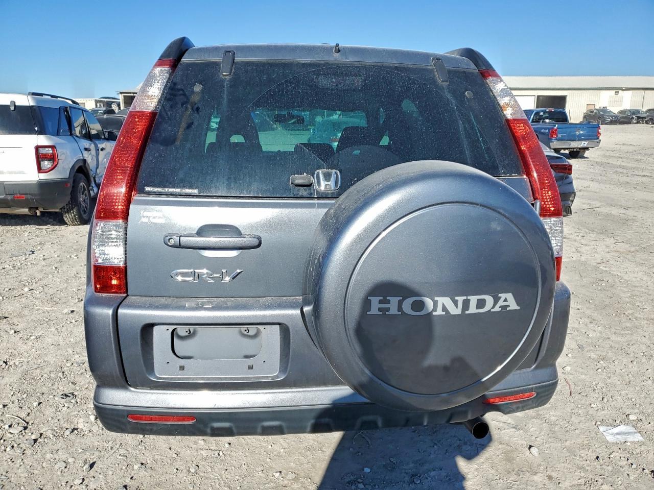 2005 HONDA CR-V