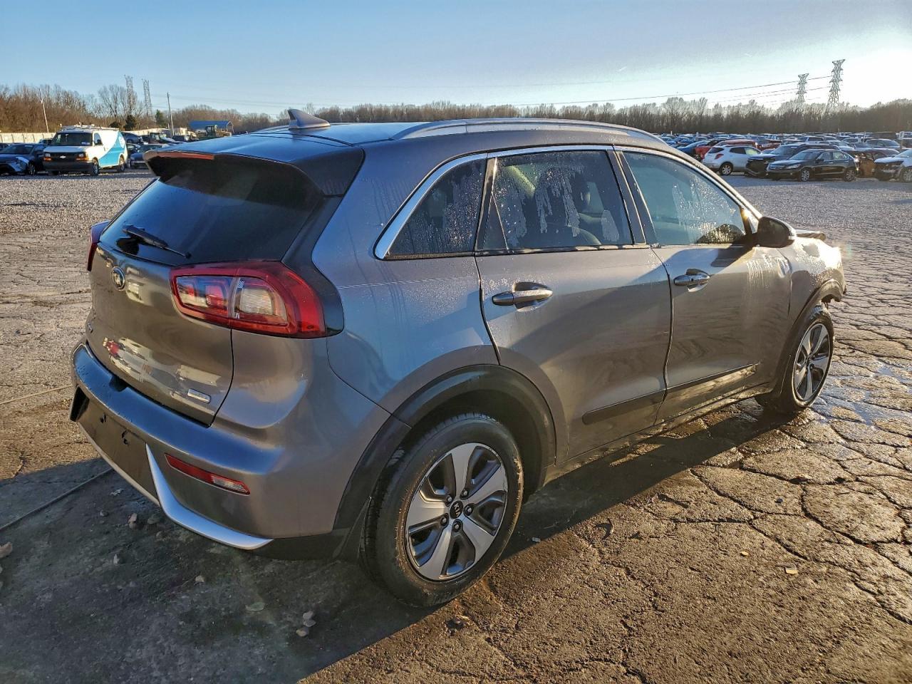 2017 KIA Niro