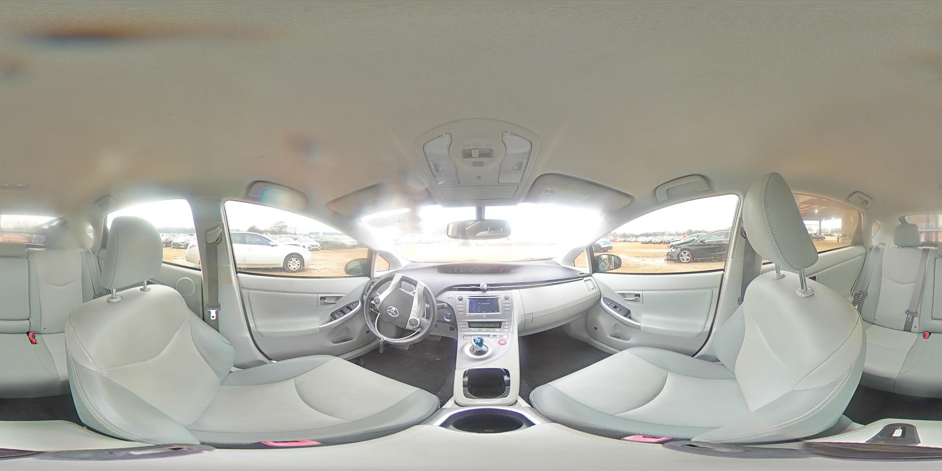 2012 TOYOTA PRIUS