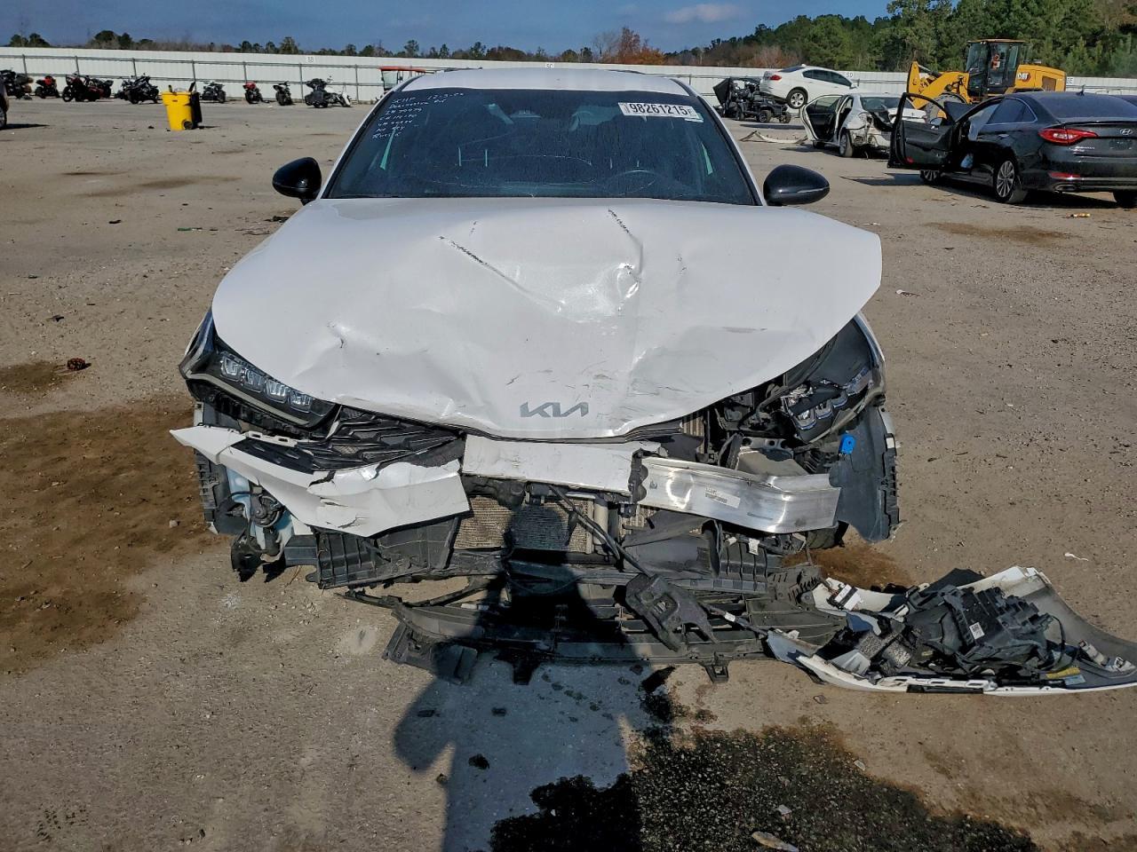 2022 KIA K5