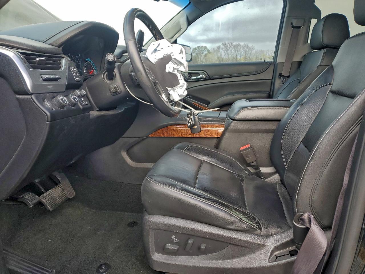 2017 CHEVROLET Suburban