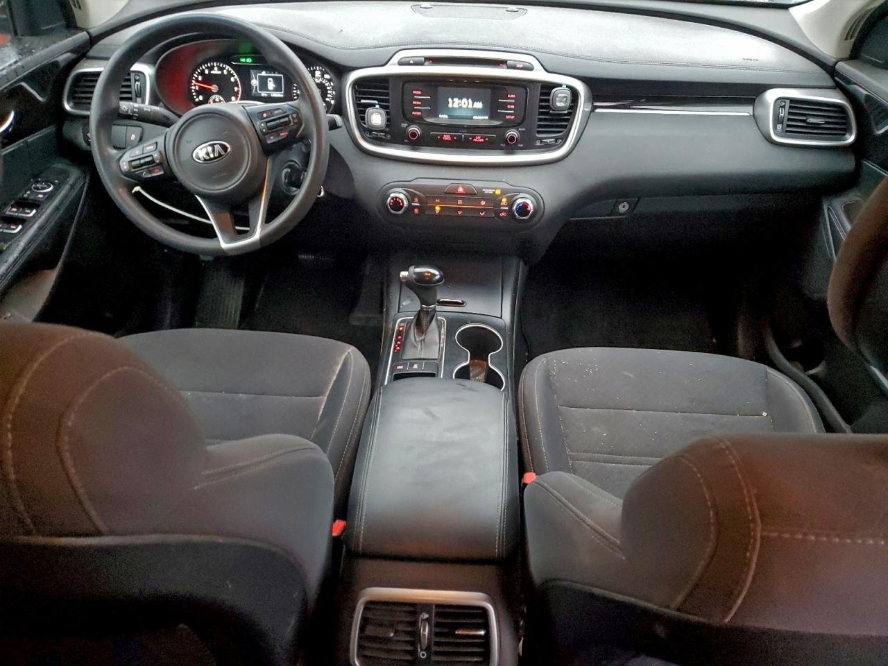 2016 KIA SORENTO