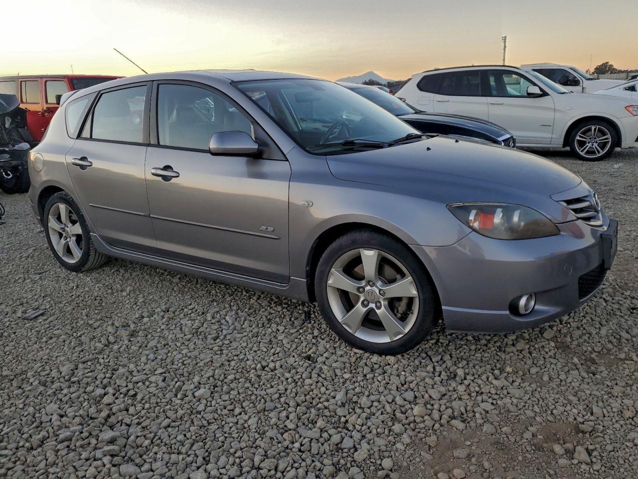 2006 MAZDA 3