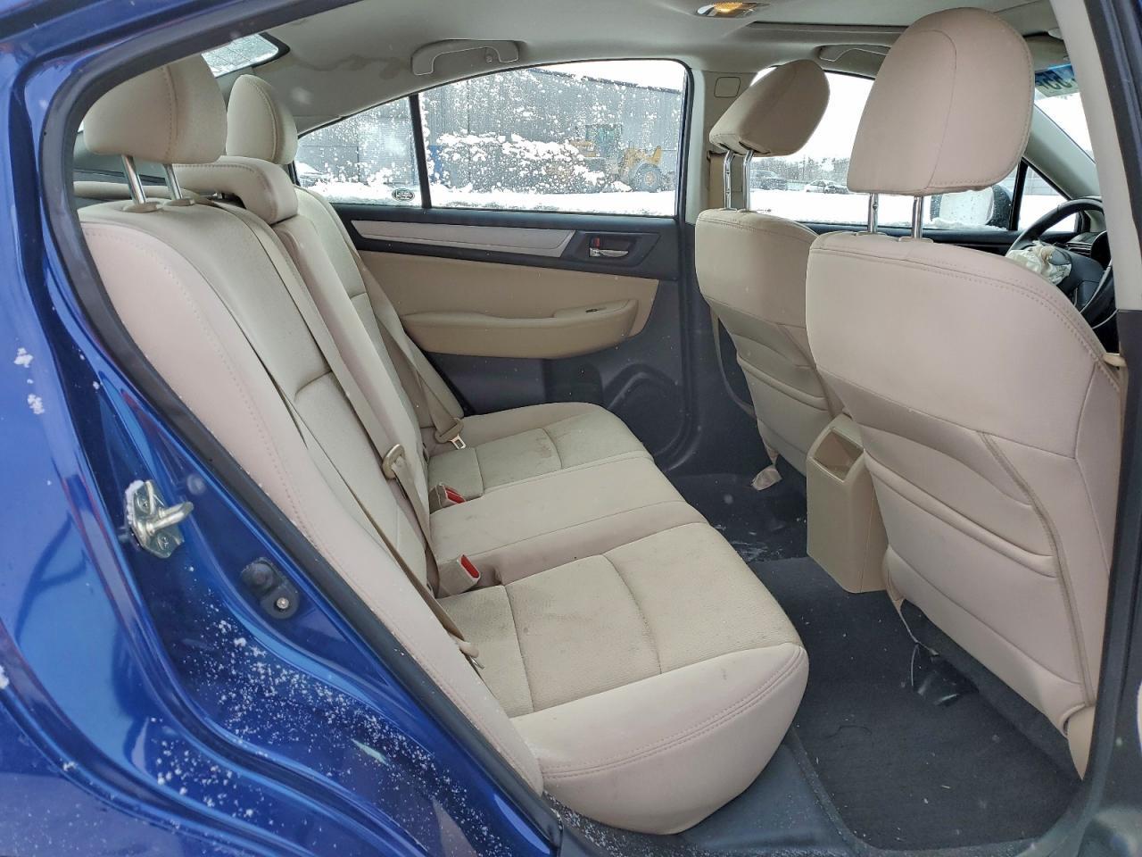 2017 SUBARU Legacy