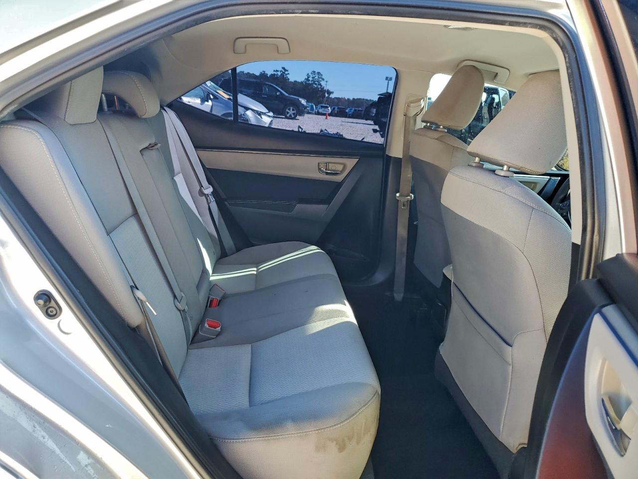 2016 TOYOTA COROLLA