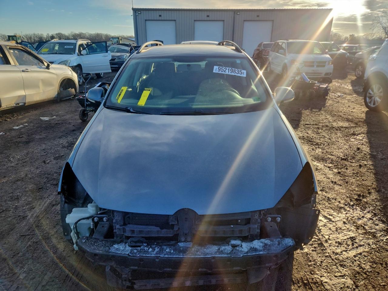 2011 VOLKSWAGEN JETTA