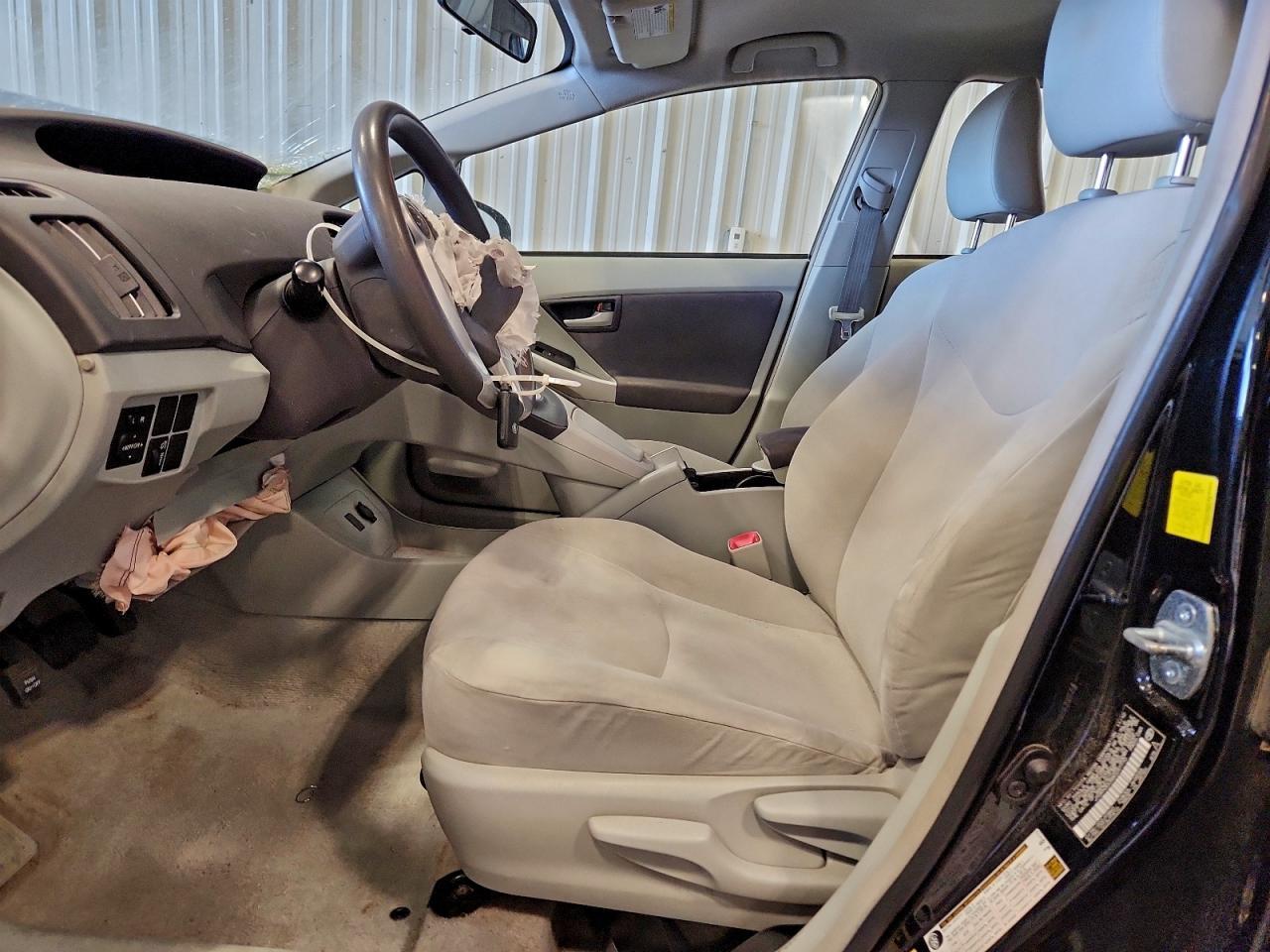 2011 TOYOTA PRIUS