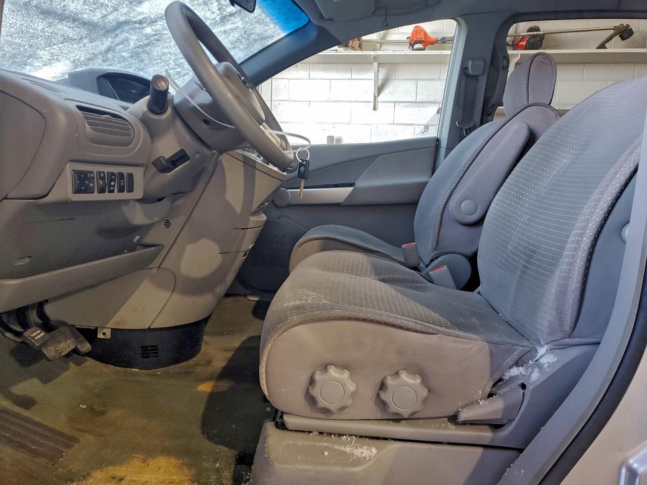 2006 NISSAN Quest