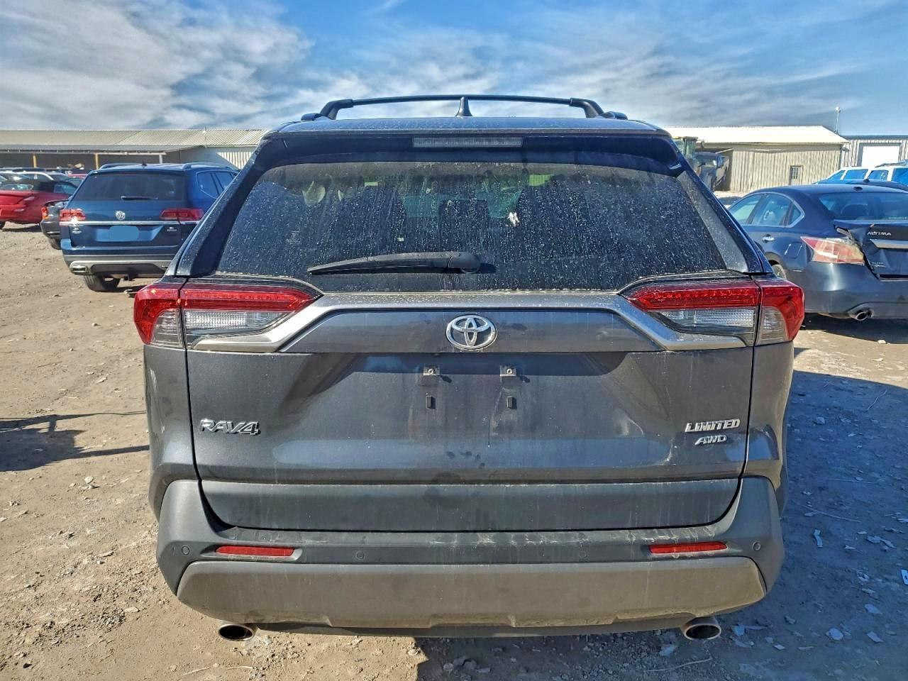 2020 TOYOTA RAV4
