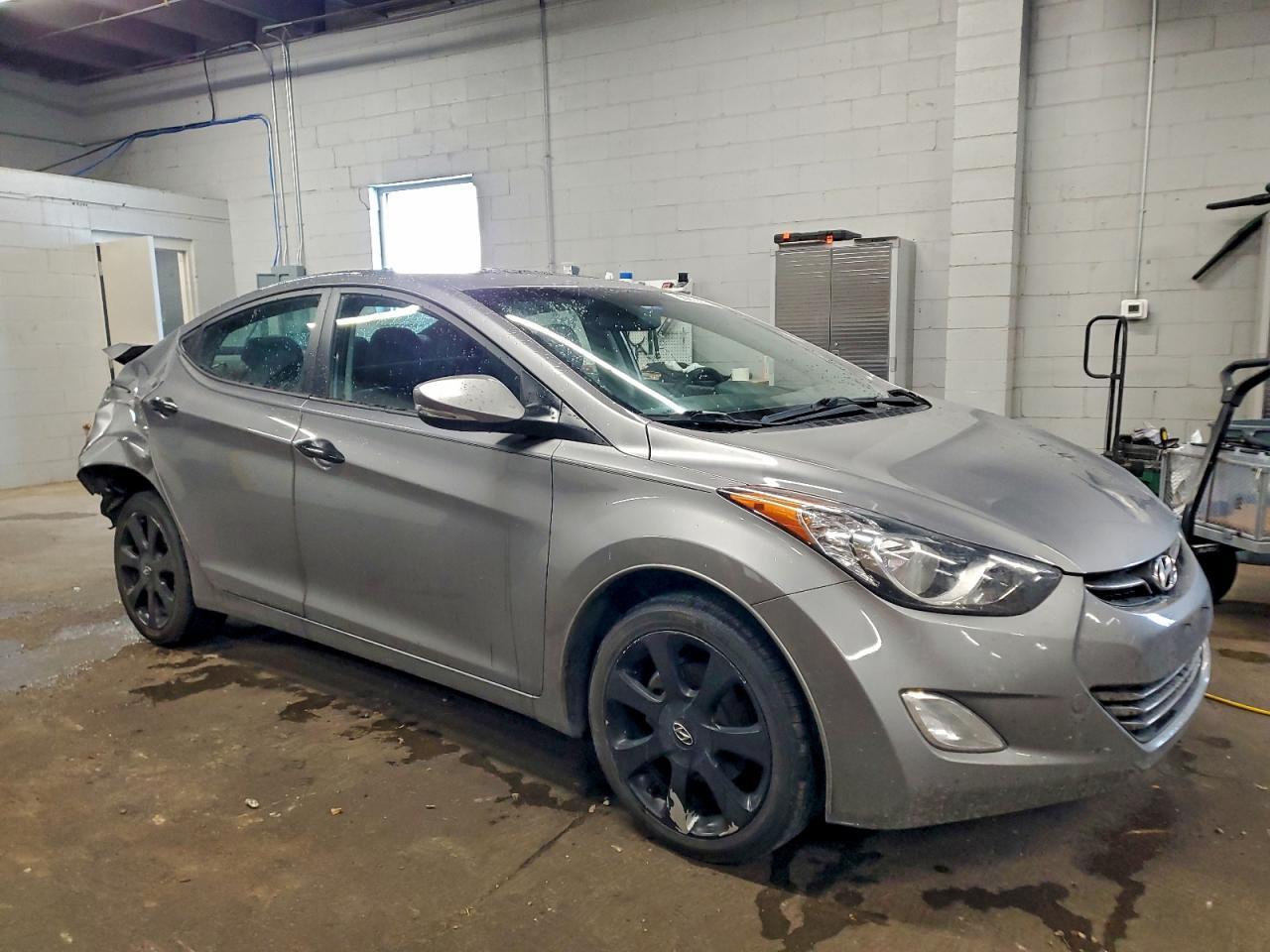 2012 HYUNDAI ELANTRA