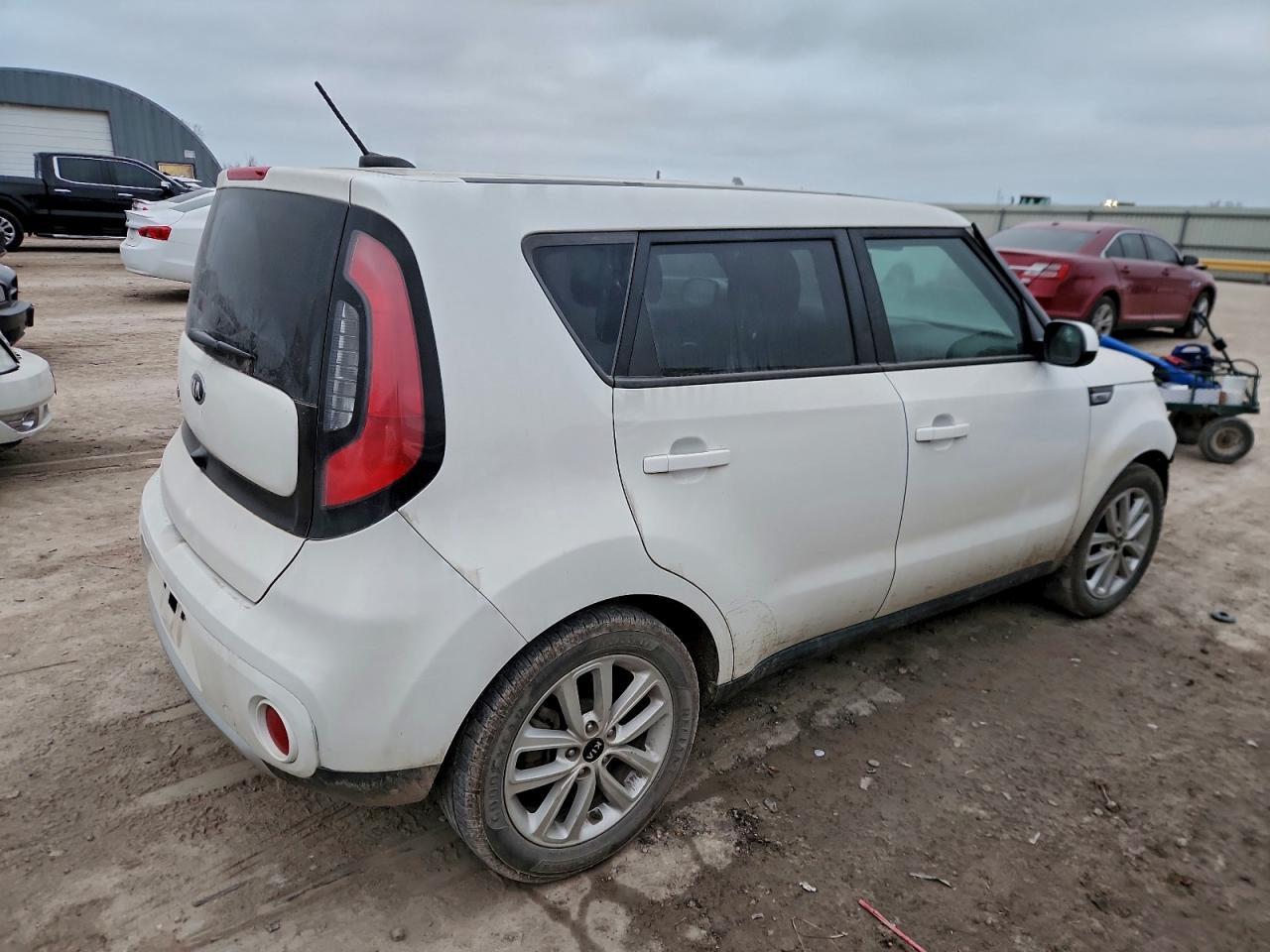 2017 KIA SOUL