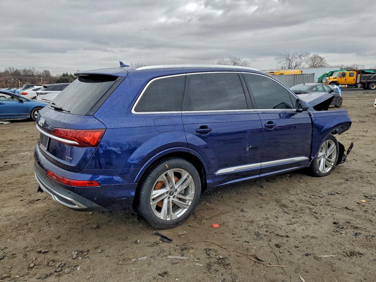 2022 AUDI Q7
