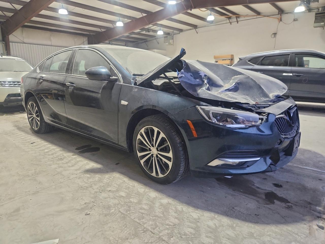 2018 BUICK Regal
