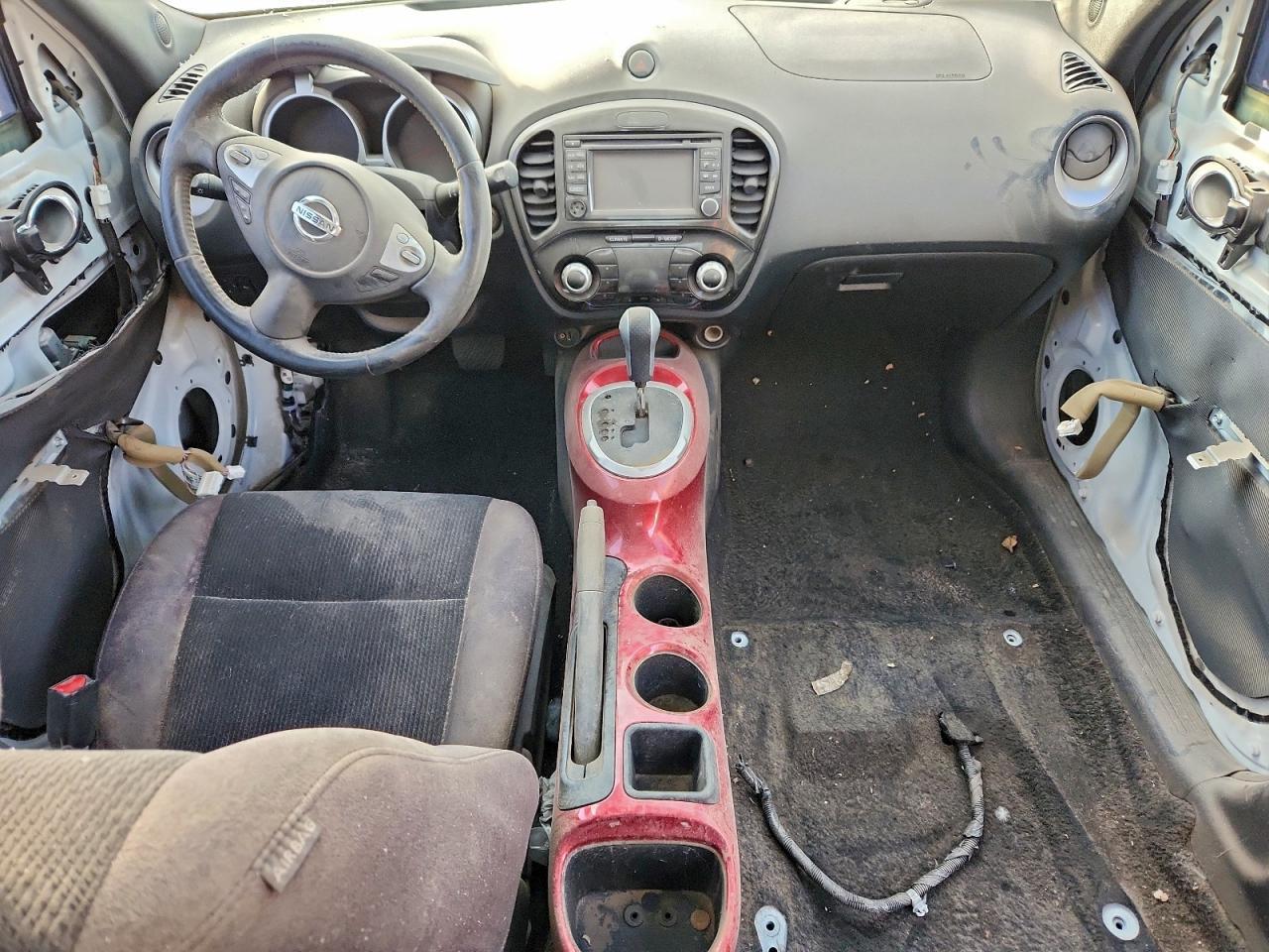 2015 NISSAN Juke