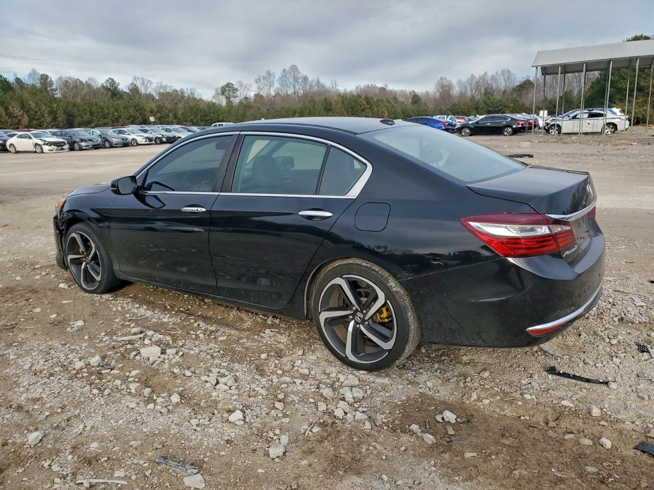 2016 HONDA ACCORD