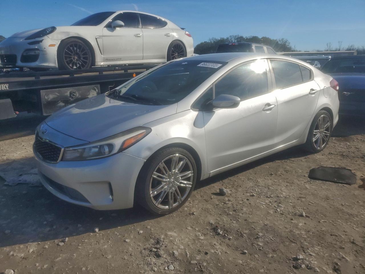 2017 KIA FORTE