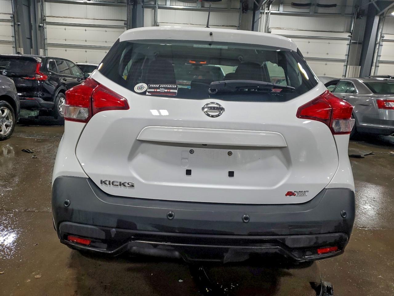 2020 NISSAN KICKS