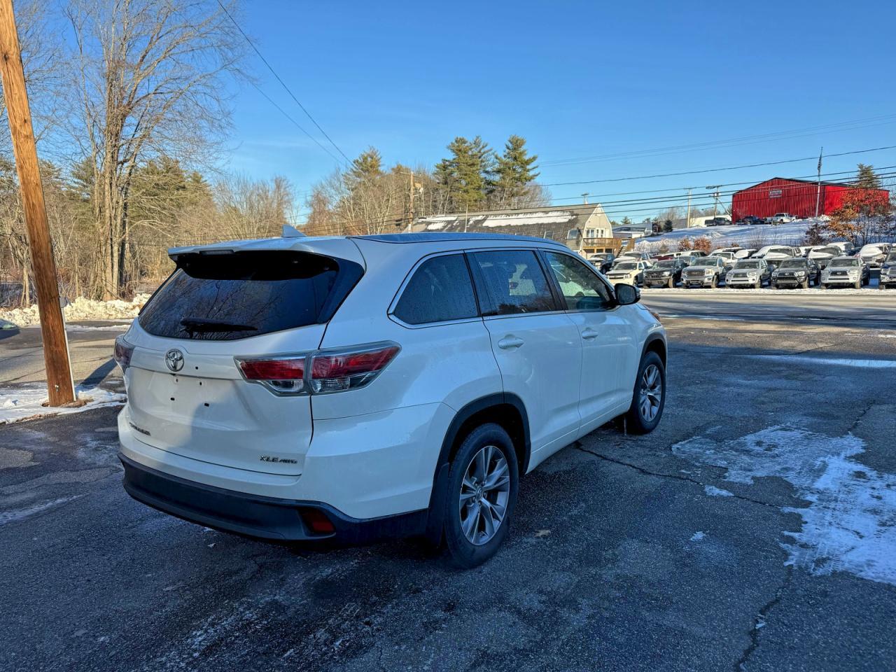 2014 TOYOTA HIGHLANDER