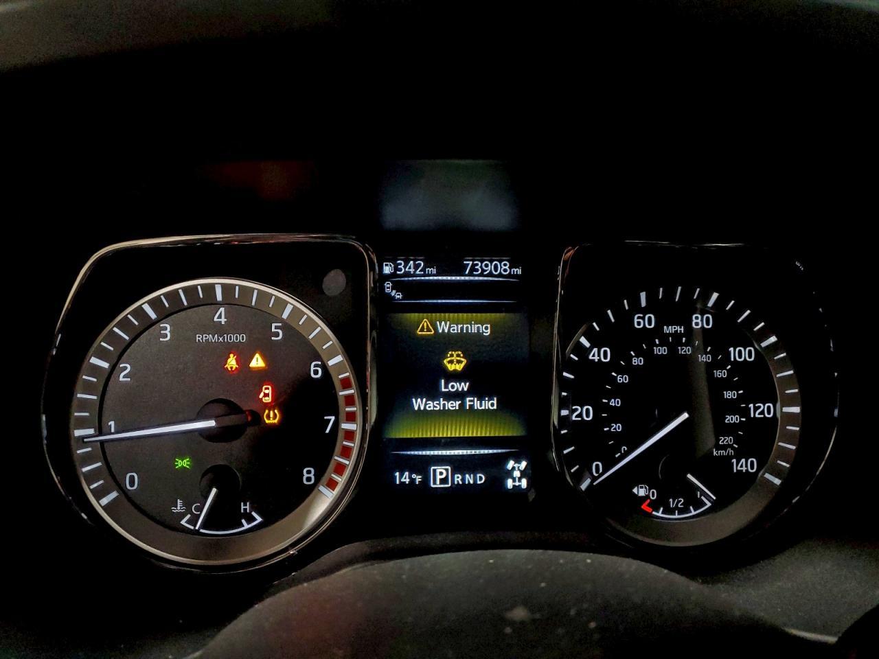 2017 NISSAN Titan