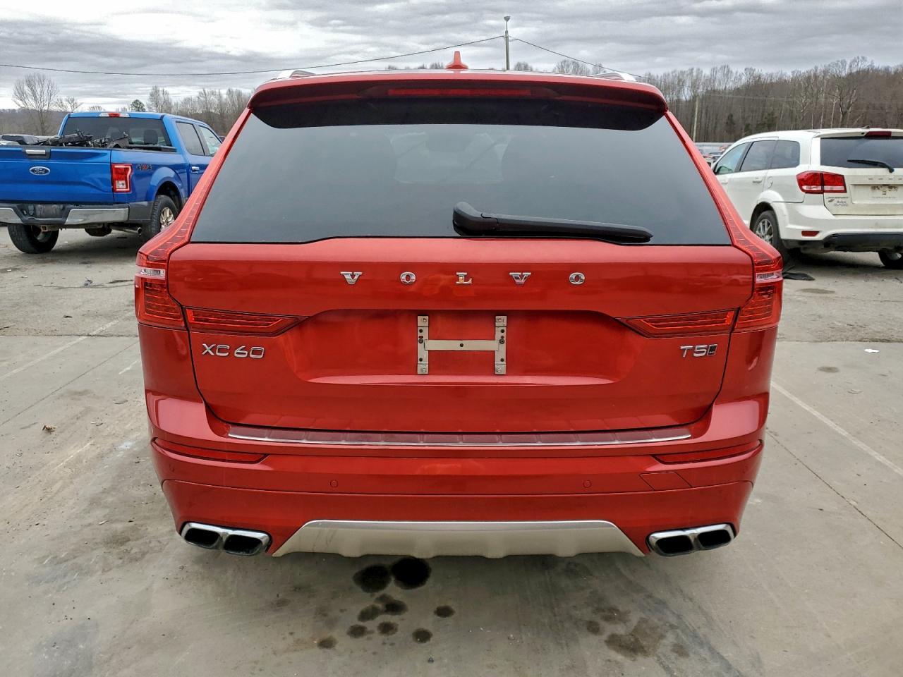 2018 VOLVO XC60
