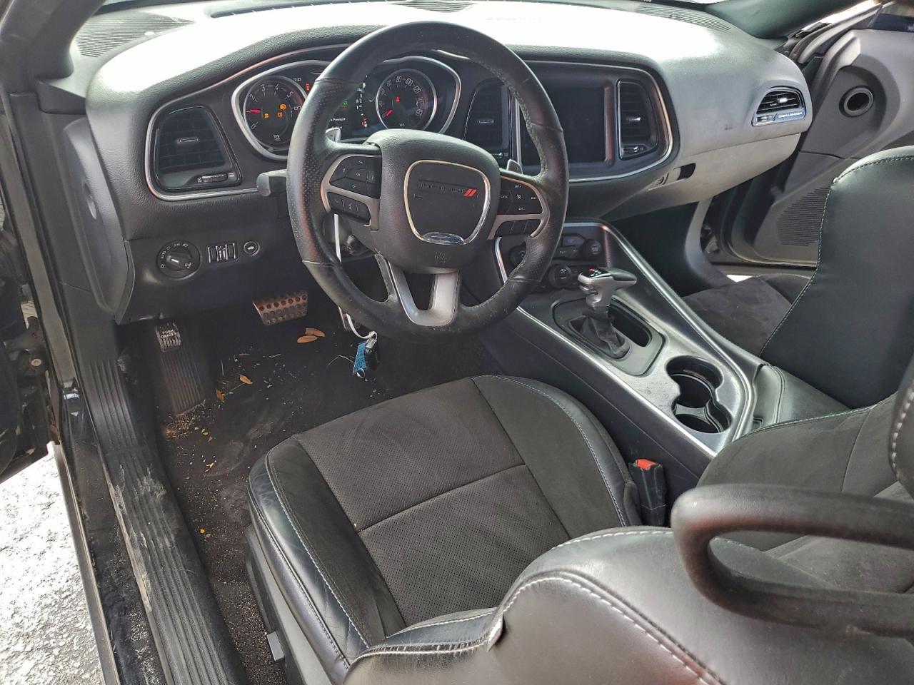 2018 DODGE Challenger