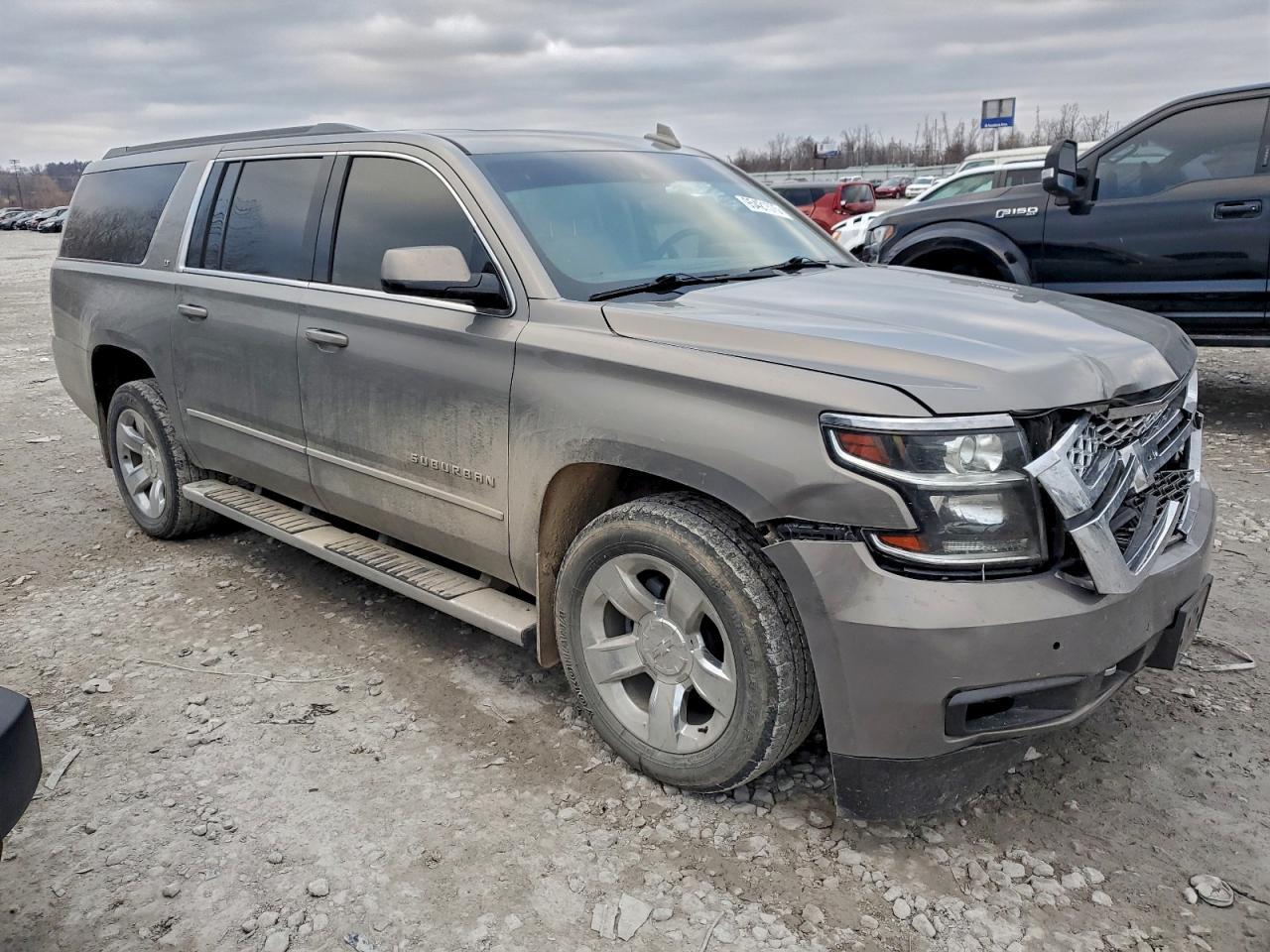 2018 CHEVROLET Suburban