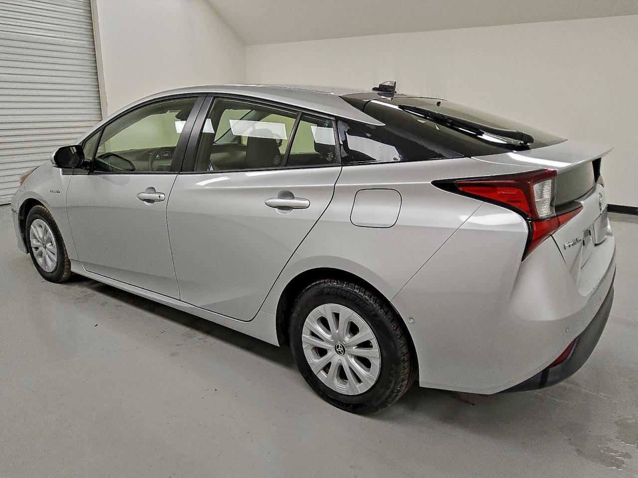 2019 TOYOTA PRIUS