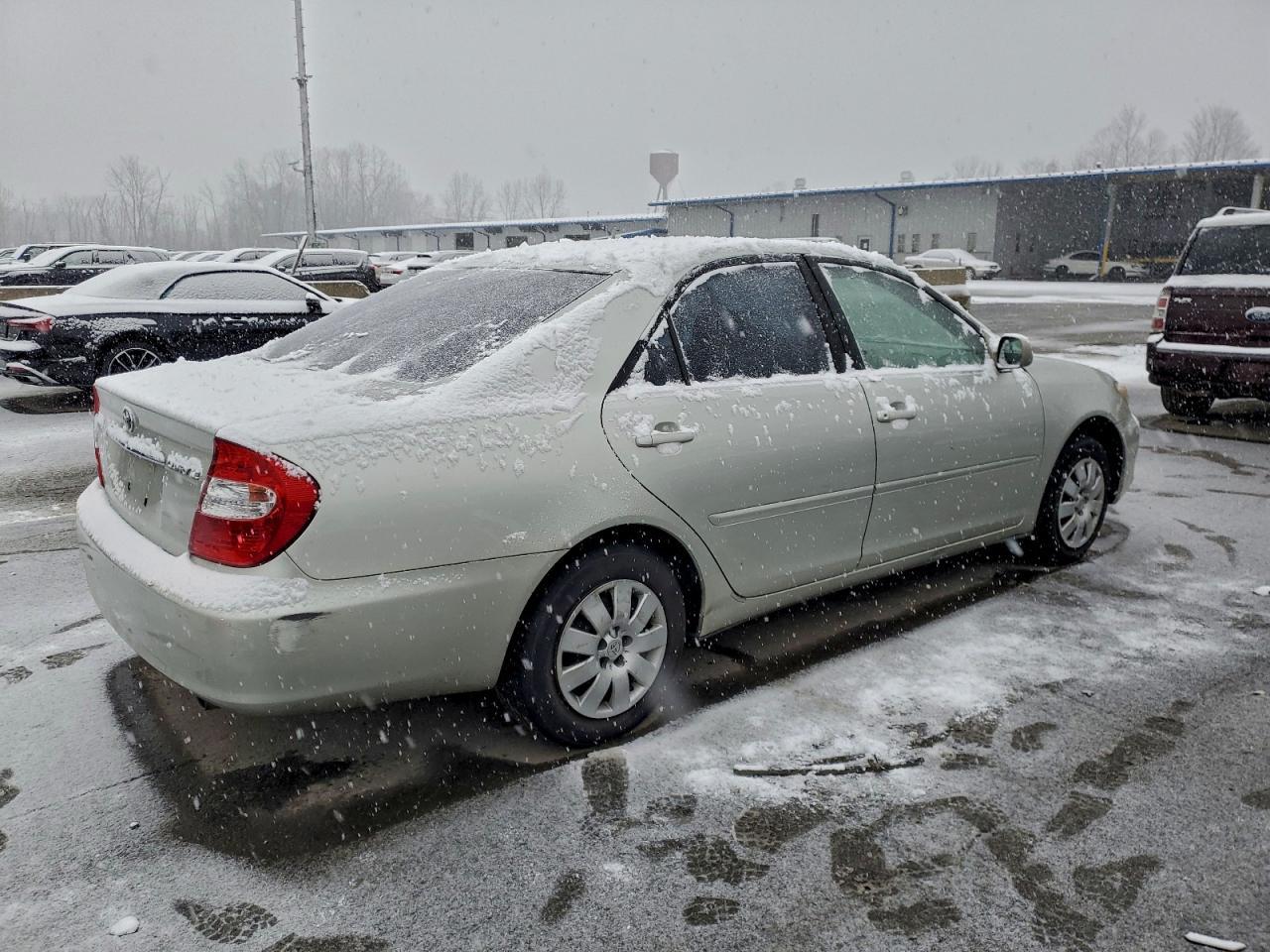 2002 TOYOTA CAMRY