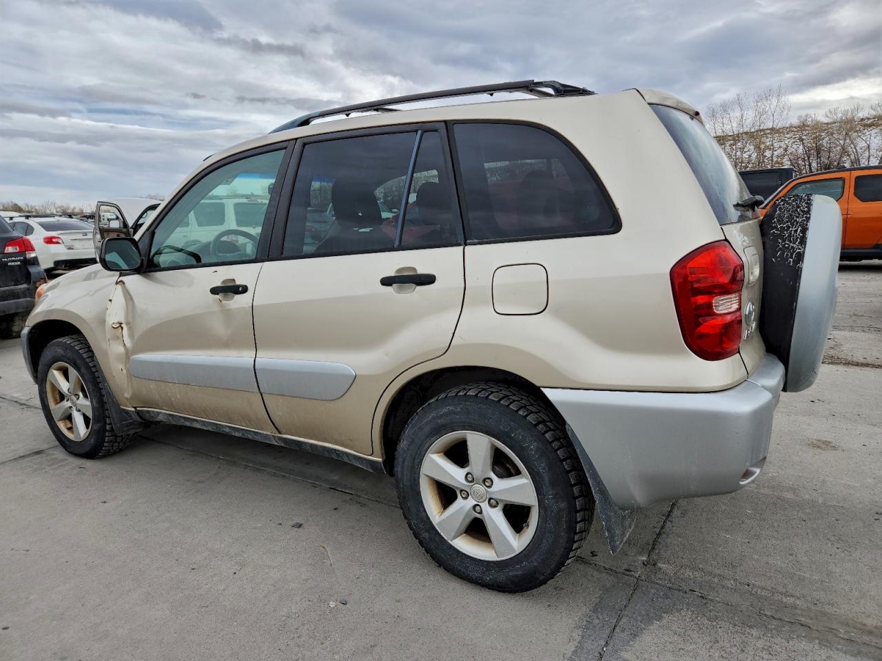 2004 TOYOTA RAV4